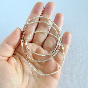 Pulsera de oro rosa, pulsera de oro claro, pulseras elásticas, pulsera delicada, pulsera delicada imagen 6