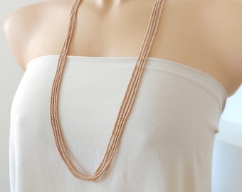 Lange taupe halskette, beige perlen kette, beige boho halskette,brautjungfer geschenke,brautjungfern kette,minimalistische kette