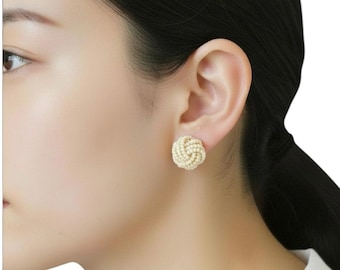 ivory stud earrings , off white studs, beaded boho earrings,  seed bead earrings