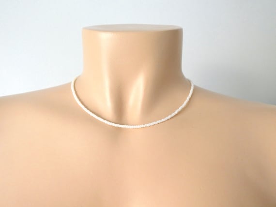 Dainty Simple Pearl Necklace, Beaded White Choker Delicate Collar