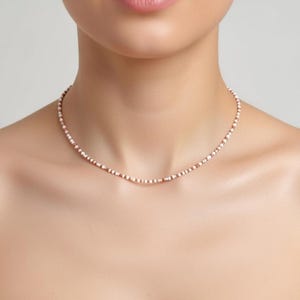 Collar color topo neutro, delicado collar de cuentas, joyería amarilla y cobriza, regalo para ella
