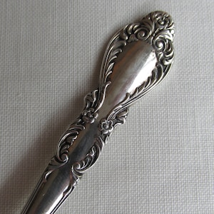 Butter Knife Sterling Silver Flat Handle Master Butter Knife in  &quot;Old Charleston&quot; Pattern - Vintage - Free Shipping