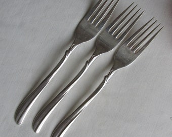 Dinner Forks in Silver Plate Set of 3  "Radiance" Pattern - Vintage