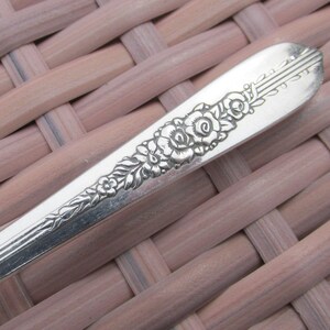 Teaspoons Set of 4 in "Royal Rose" Collectible Silver Plate Pattern - Vintage