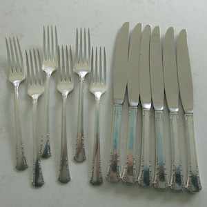 Dinner Knives and Forks Set of 6 each in &quot;Del Mar&quot; Silver Plate Pattern - Vintage -Free Shipping