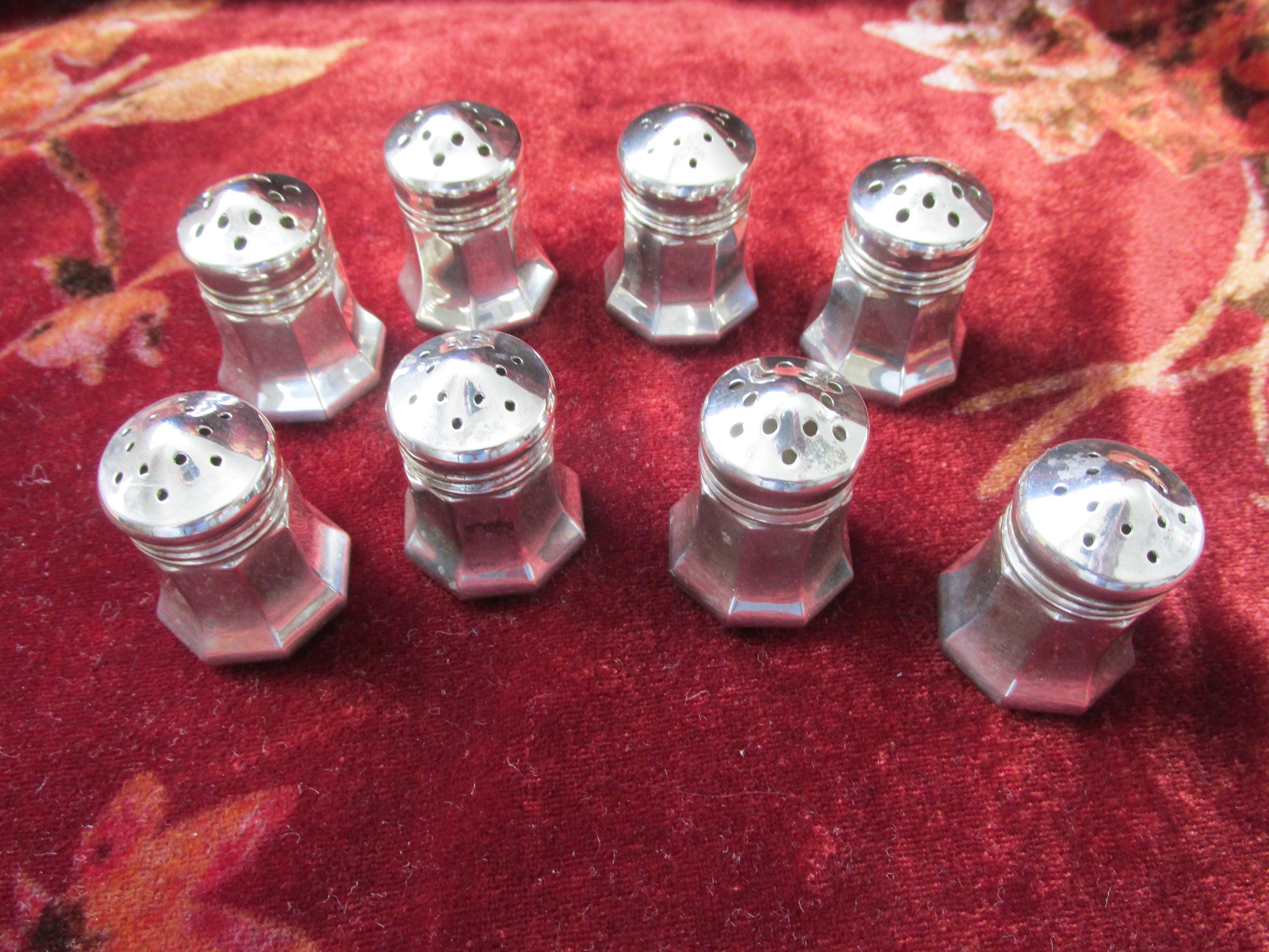 Cartier Salt Shakers X 8 in Sterling Silver in Original Box