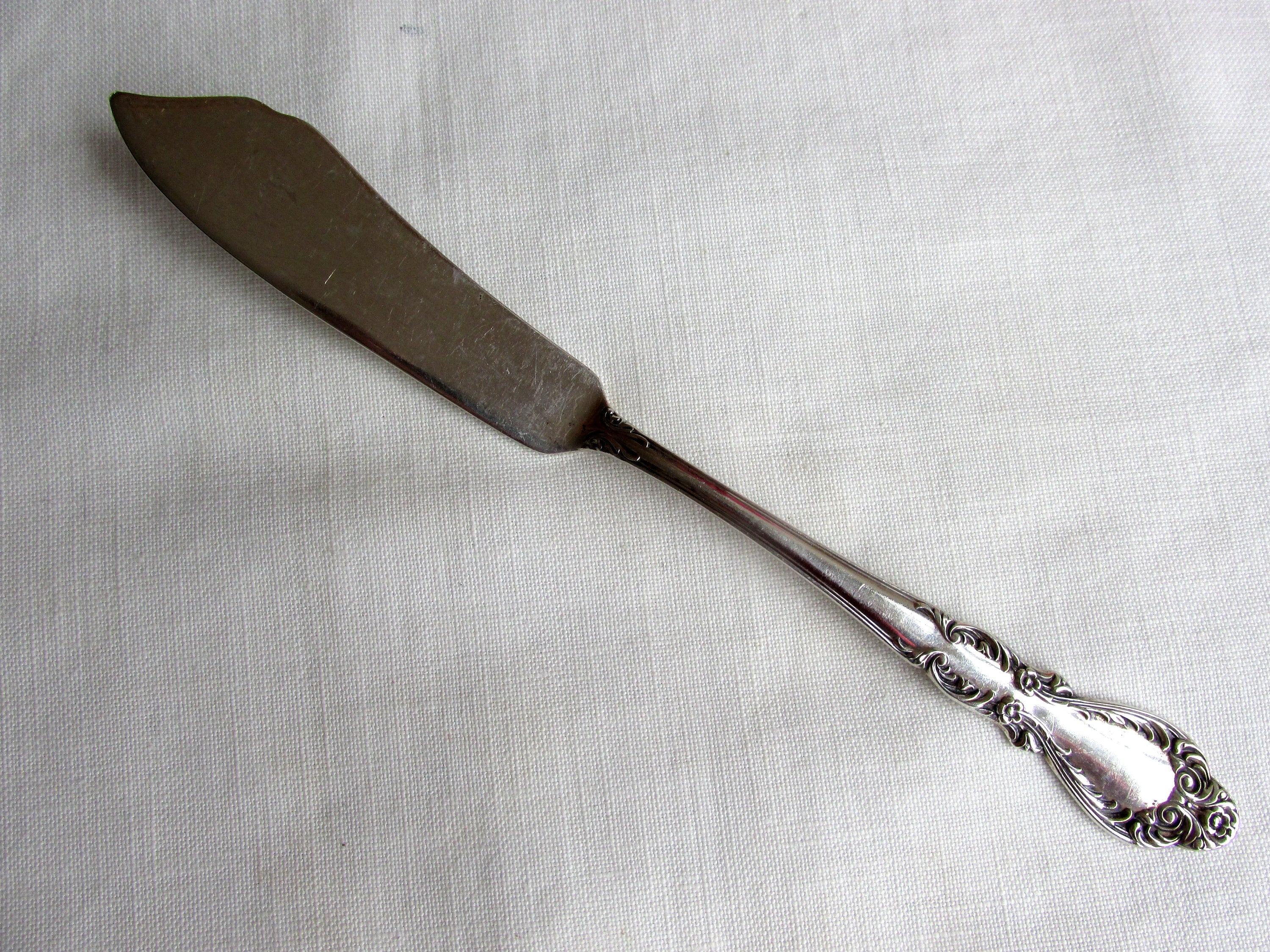 Butter Knife Sterling Silver Flat Handle Master Butter Knife in old