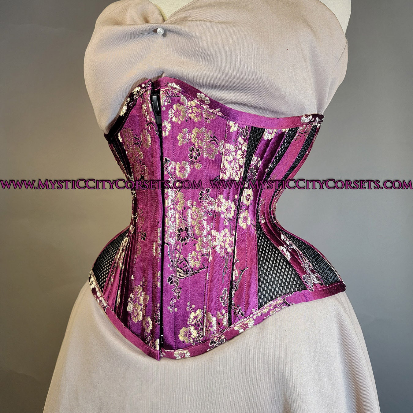 MCC-44L Cherry Brocade/black Sport Mesh Underbust Waist