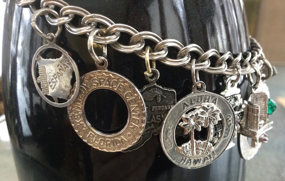 Vintage Sterling Travel Charm Bracelet with 13 Ch… - image 5