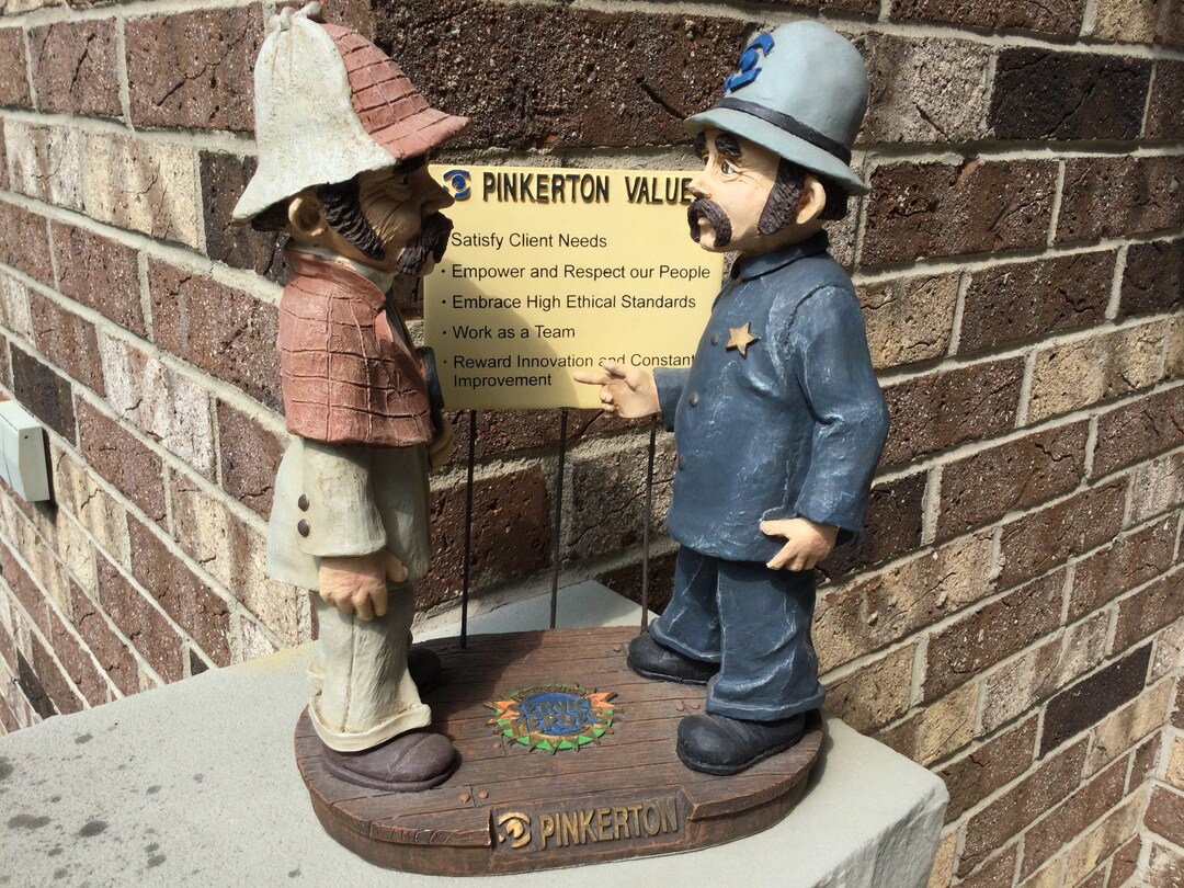 Vintage 1998 Pinkerton Service Heroes Police Memorabilia Statue Etsy