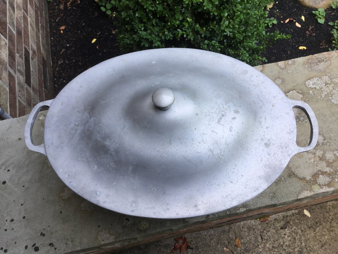 Vintage Cast Aluminum Roasting Pan With Lid Etsy