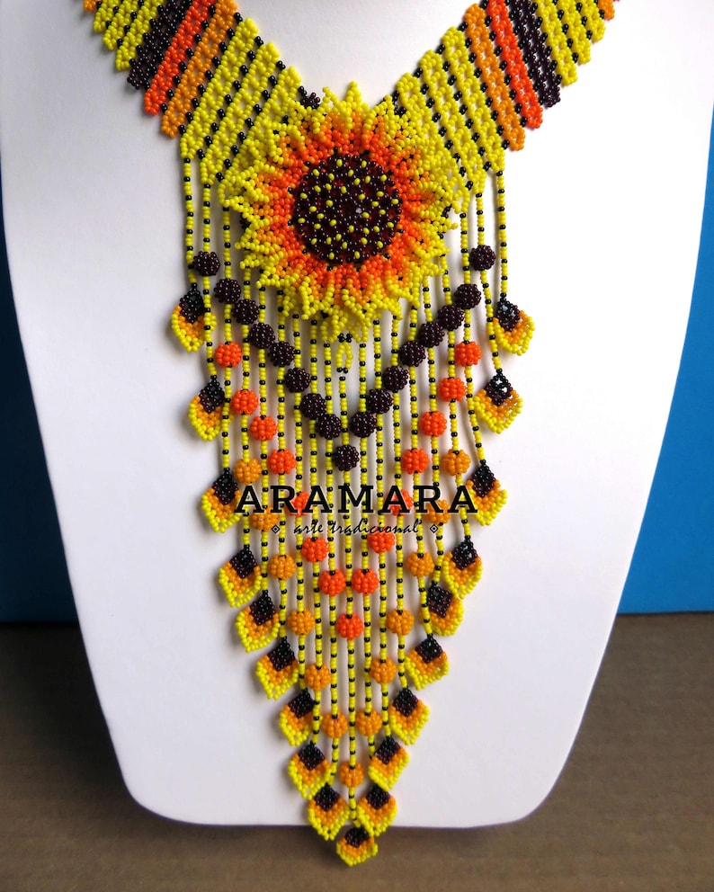 Collier Amérindien Style Ethnique – Occasion, Prêt à Porter