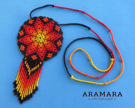 Mexican Huichol Beaded Round Red Star Necklace, Huichol, Mexican necklace, Mexican Jewelry, Huichol Necklace, Huichol beadwork  CRM-0011