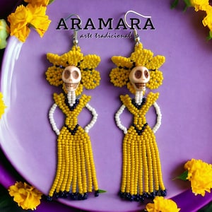 Beaded Catrina earrings, Seed Bead Earrings, Fringe Earrings, Huichol Earrings, Dia de muertos, Beaded skull, Day of the dead earrings, Boho