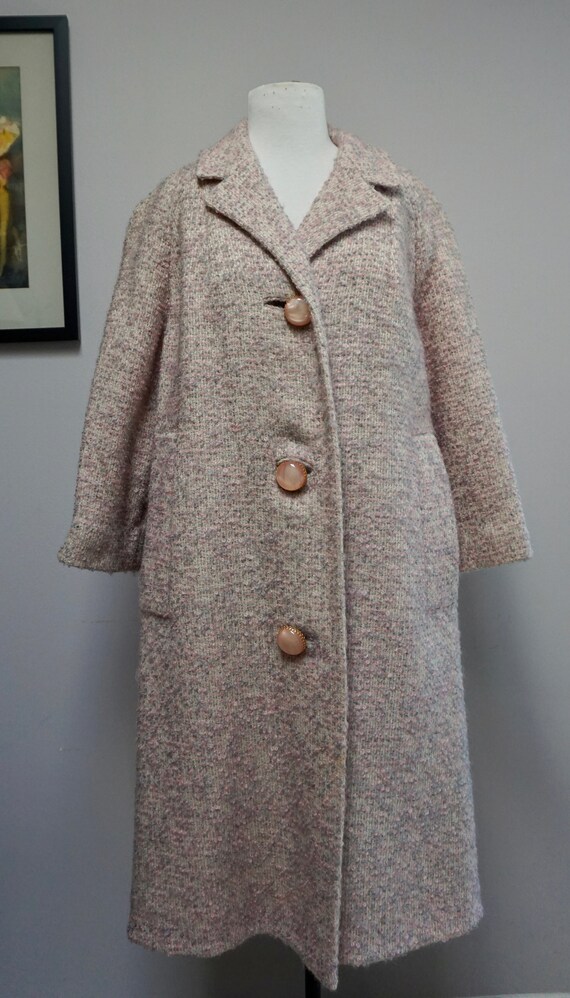 Vintage 1950s Pink Boucle Swing Coat with Satin L… - image 3