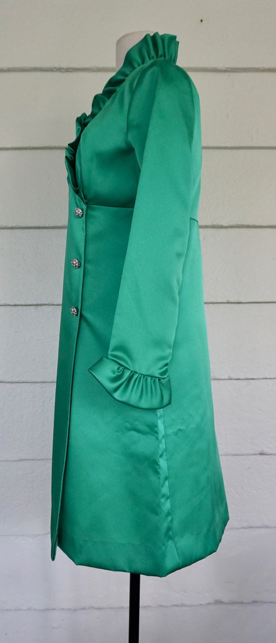 Vintage 1950s Jewel-Toned Green Satin Bed Jacket … - image 5