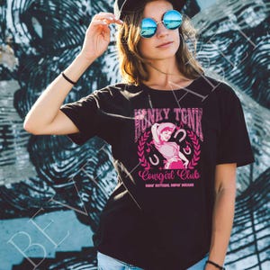 Vintage Honky Tonk Cowgirl Club T-Shirt, Fun Graphic Tee for Western Lovers, Perfect for Concerts, Music Festivals, Gift Idea, Cowgirl Style