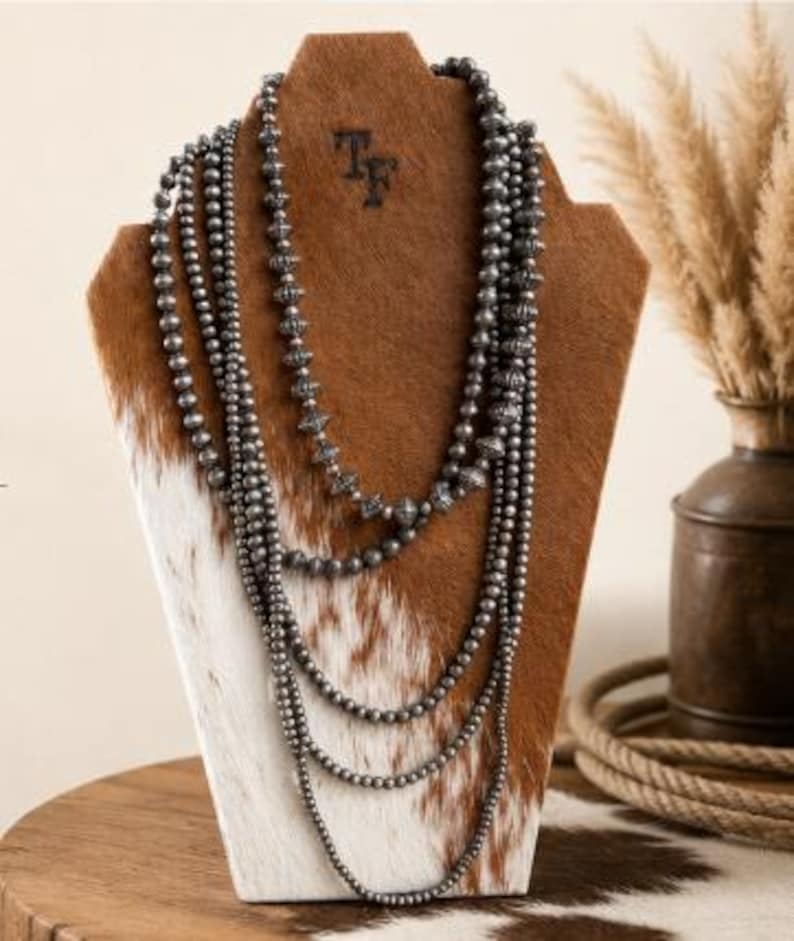 Cowhide Necklace Jewelry Stand: Western Rodeo Cowgirl Organizer image 11