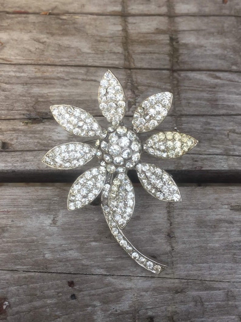 Weiss Flower Brooch