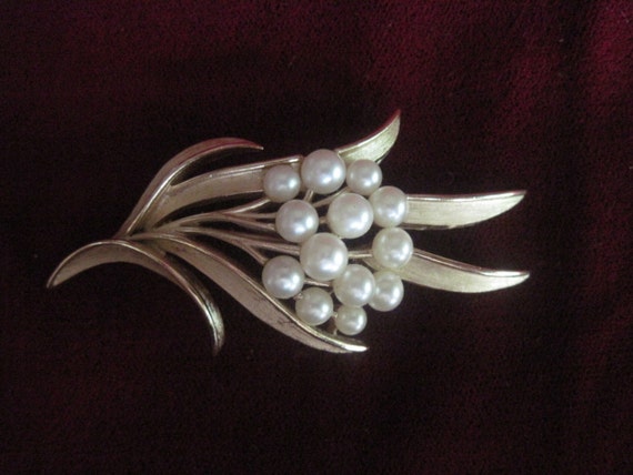 Trifari Faux Pearl Brooch Circa 1950's