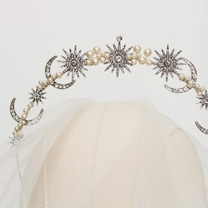 Silver Celestial Star and Moon Bridal Crown Galaxy halo Tiara Wedding Star Bridal Headpiece Gold Celestial crown Crystal Pearl Wedding tiara