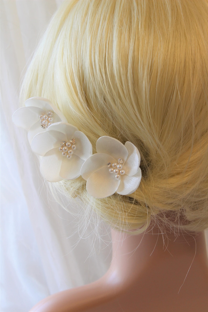 Ivory Flower Hair pins Floral Bridal Hair pins Wedding Headpiece Bridal Headpiece Hair Flower Bridesmaid gift Wedding Hair Accessory image 9