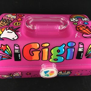 Doodles Gift Boutique - A mini Caboodle for your little princess! We add  some fun nail polish and she's ready to go! A great birthday gift! 🎉  Additional designs available. Message us