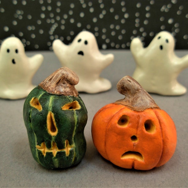 Set of 2 - Malice & Meek - Scary little pumpkin pocket friends - Miniature Hand Sculpted Clay Folk Art Spooky Spirit Halloween Ornaments