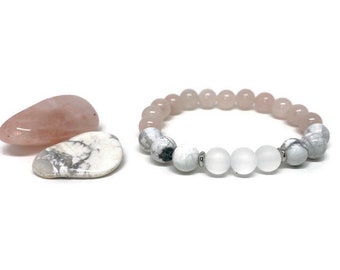 Quartz and White Howlite Bracelet, Mala Bracelet, Gemstones Bracelet, Beaded Bracelet, Woman Bracelet, Pink Bracelet, 8mm Rose Quartz, Yoga