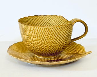 Vintage japanische Kotobuki Blattform Porzellan Teetasse und Untertasse Set