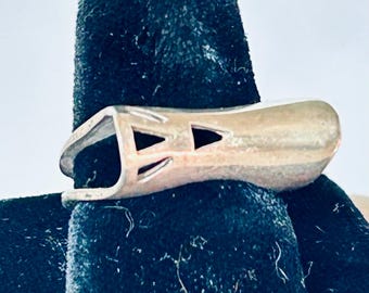 Raised Open Band Ring, Size 7.5
