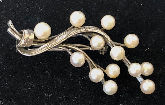 Mid century Sterling and pearls spray pin - image 1