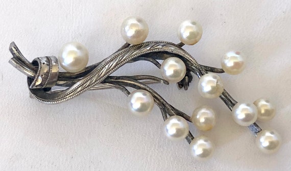 Mid century Sterling and pearls spray pin - image 2