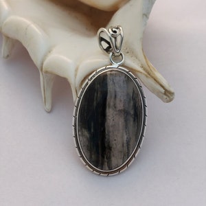 Botswana Agate Pendant: Oval Sterling Silver Boho Jewelry