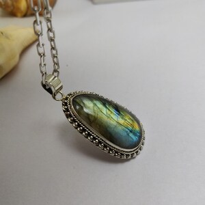 Labradorite 925 Sterling Silver Pendant - Boho Statement Jewelry