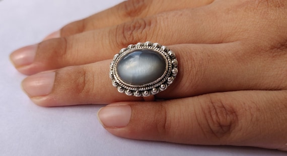 925 Sterling Silver Moonstone Ring ~ Bella Swan Silver ring in prestige  metal jewelry box By Fantasy Worldsterling silver, Moonstone : Amazon.ca:  Clothing, Shoes & Accessories