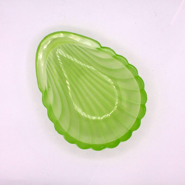 RESERVED Uranium Glass Scallop Shell Dish, Ring Dish, Ring Tray, UV Glass, Green Glass, Satin Glass