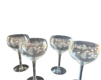 Princess House HERITAGE Crystal Burgundy Balloon Wine Goblets (4) - Gray Cut Flower 433