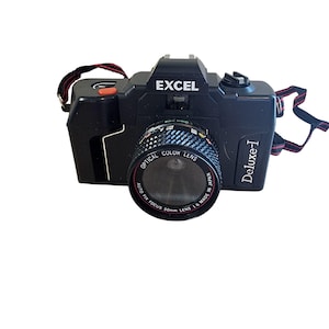 Vintage Excel Deluxe-I 35MM Film Camera untested