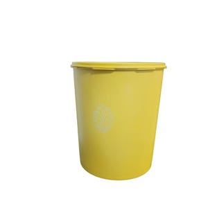 Tupperware #1339-8 Yellow Servalier Jumbo Canister With Lid - Etsy
