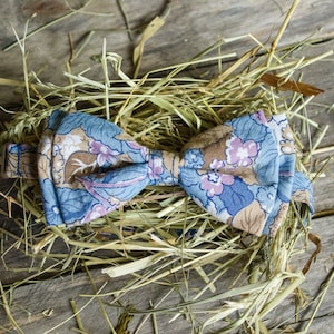 Wedding Bow Tie - Rustic Bow Tie - Floral Bow Tie - Blue Bow Tie - Bow Tie For Men - Men&#39;s Bow Tie - Bow Tie For Boys - Birthday Bow Tie