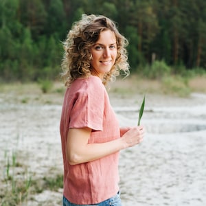 Madagascar top, V neck linen top, Short linen top, Salmon linen blouse, Pink women top, Women linen top, Beach linen top, Linen shirt women