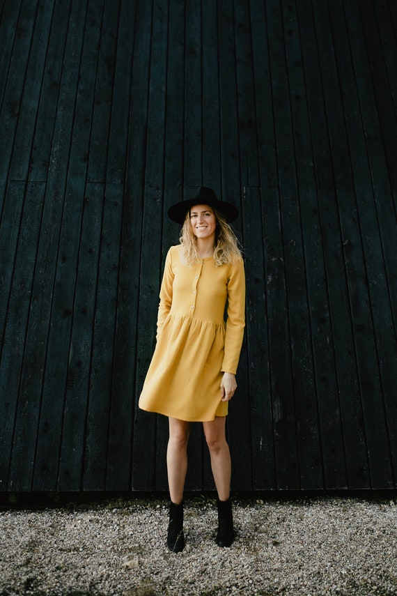 Robe Rio Robe Jaune Robe de maternite Robe a manches longues Robe femme Robe classique Robe de vacances Robe d hiver Robe d hiver Femmes Etsy France