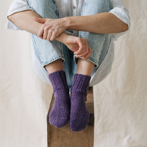 Canna socks, Women wool socks, Purple socks for women, Unisex wool socks, Men wool socks, Hand knitted wool socks, 100 % sheep wool socks zdjęcie 3