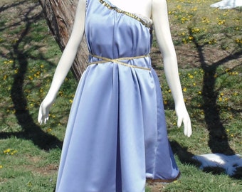 Robe grecque avec drapé mer