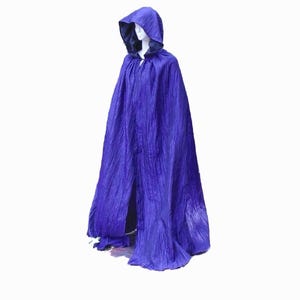 Lila Kapuzen Umhang Gothic Halloween Vampir Kostüm Umhang