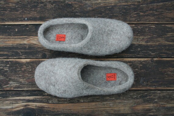 Gefilzte Hausschuhe für Frauen Filzpantoffel filzifelti | Etsy Die 37 besten Bilder von Gefilzte Schuhe in 2019 | Felting