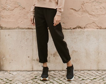 Minimalistic black baggy linen trousers YOUTH