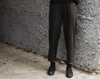 Minimalistic linear dark gray woolen trousers LISBOA