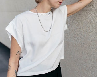 Top corto de verano minimalista de gran tamaño simple de Tencel lyocell blanco TABI